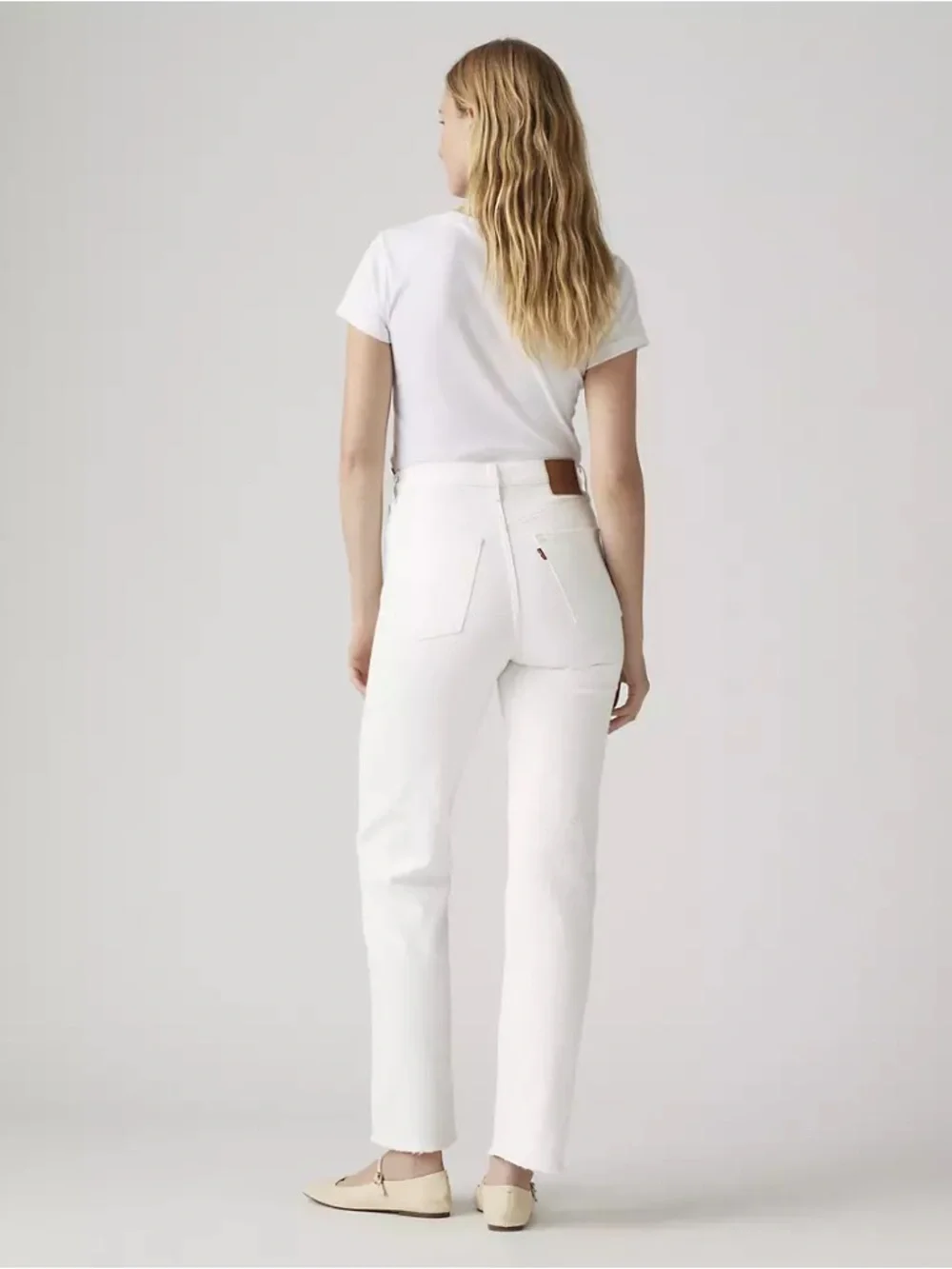 Levi’s Ribcage Straight Ankle Jeans - Picture 3 of 6